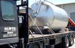 deck-trailer-trucks-sydney-4liftn