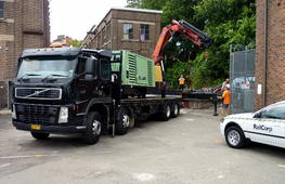 trucks-with-crane-lifting-services-sydney-4liftn