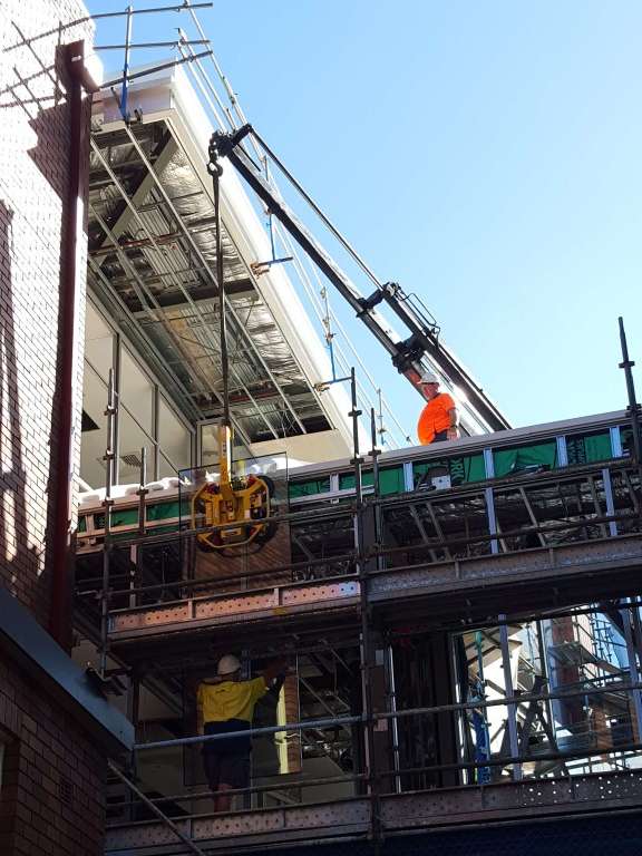 Construction Crane Hire - 4LIFTN