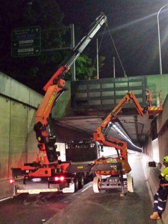 Cranes With Tower Ladder Hire - 4LIFTN